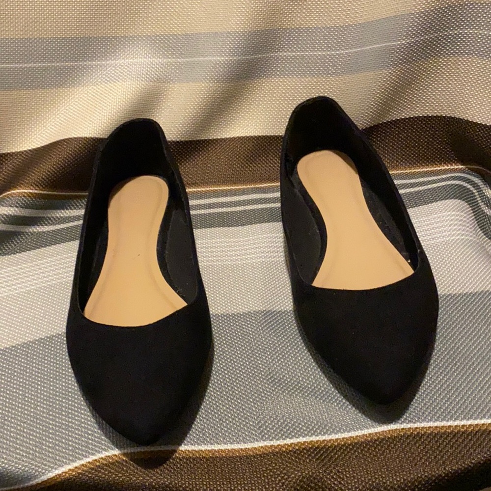Black flats size 8